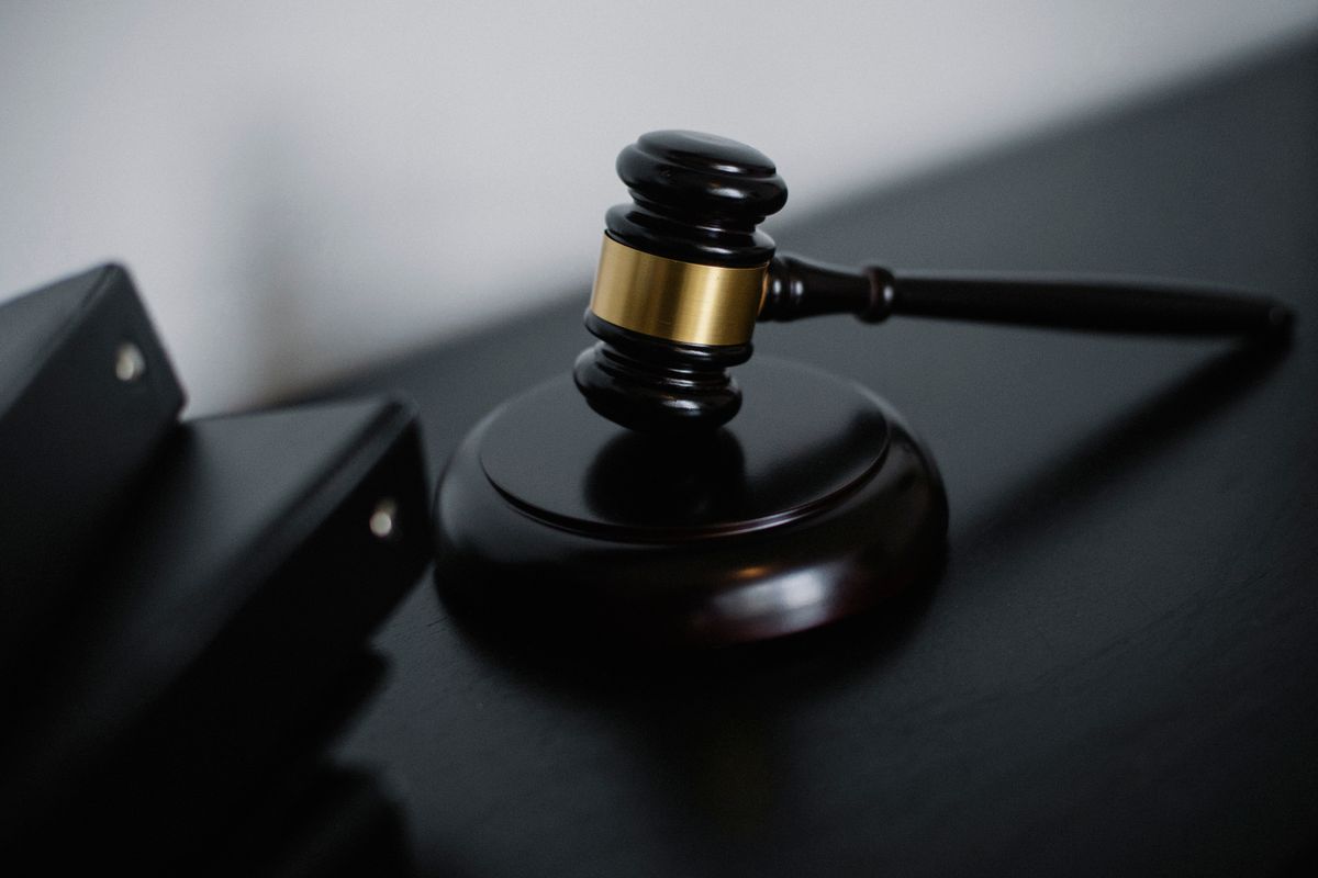Por Que Los Contratos Necesitan Traduccion Legal Real
